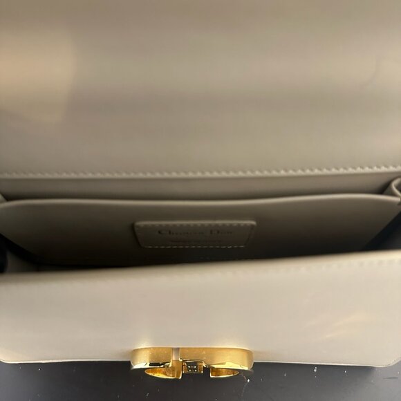 Dior 30 Montaigne Bag - Picture 5 of 5